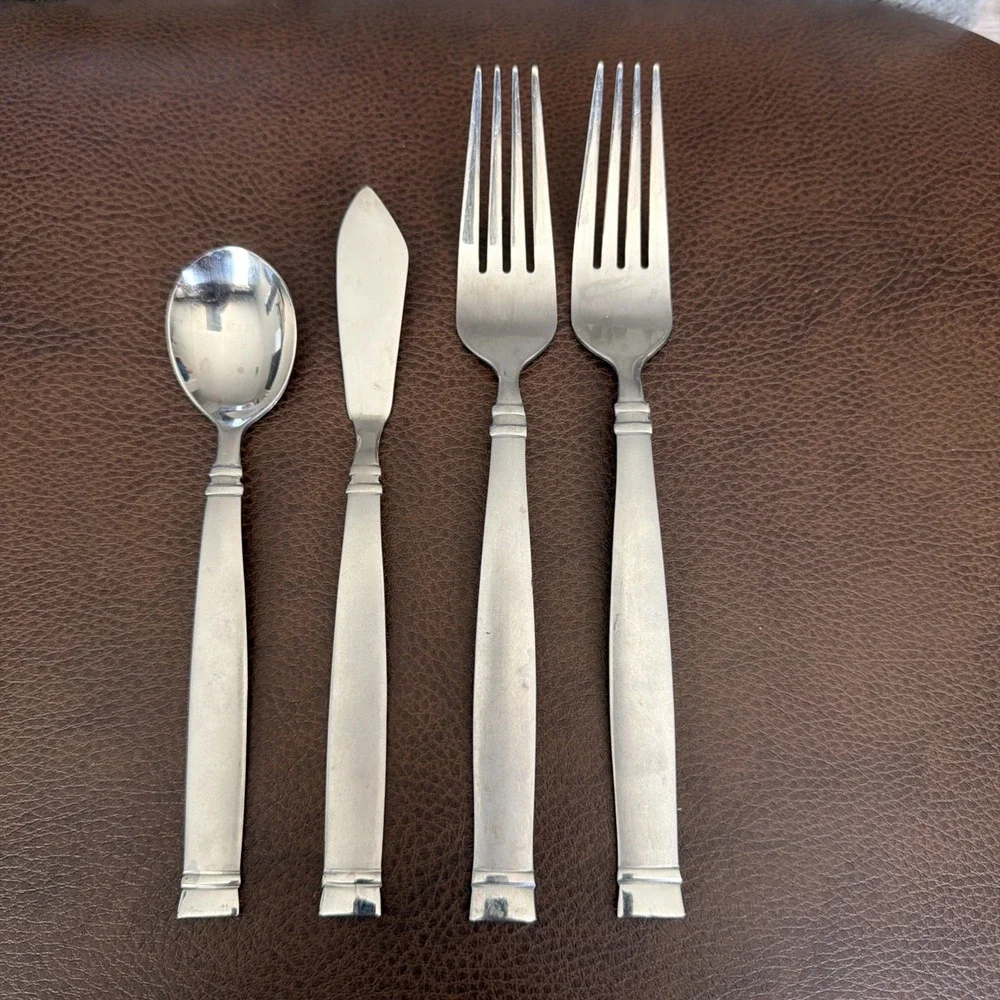 Cambridge 4pc Stainless Steel Silver Flatware Replace Glossy/Matte banded Handle